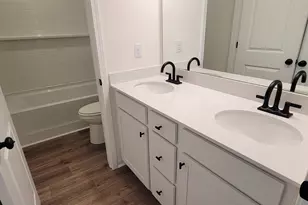 2041 Halton Oaks Dr, Spartanburg, SC 29303 - Photo 28