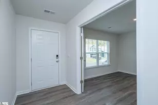 115 Roocroft Ct, Fountain Inn, SC 29644 - Photo 2