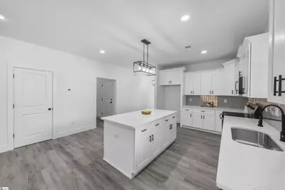 114 Hillcrest Circle, Anderson, SC 29624 - Photo 8