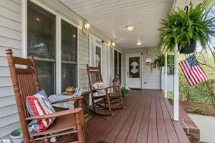 133 Hiawatha Trail, Pickens, SC 29671 - Photo 2