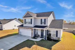 1708 Roxanne Sue Dr, Lyman, SC 29365 - Photo 2