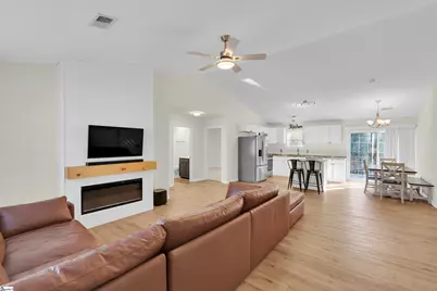 466 Pleasant Green Drive, Inman, SC 29349 - Photo 4