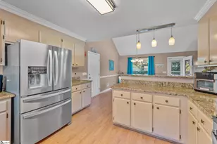 306 Fairdale Dr, Simpsonville, SC 29681 - Photo 6