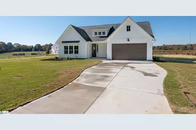 95 Henderson Road, Gray Court, SC 29645 - Photo 2