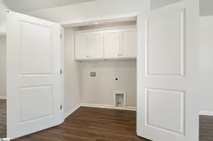 647 Blossom Run, Spartanburg, SC 29307 - Photo 8