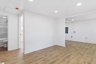 44 Clark St, Laurens, SC 29360 - Photo 4