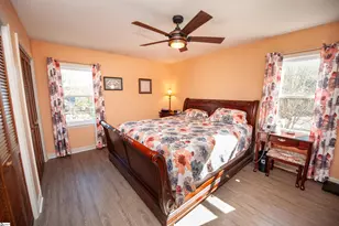 209 N Hill Dr, Boiling Springs, SC 29316 - Photo 12