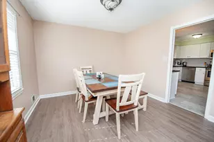 209 N Hill Dr, Boiling Springs, SC 29316 - Photo 8