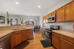 714 Thistlewood Dr, Duncan, SC 29334 - Photo 10