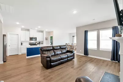 138 Layken Drive, Fountain Inn, SC 29644 - Photo 4