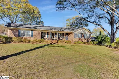 104 Carolina Avenue, Easley, SC 29640 - Photo 2