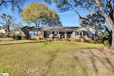 104 Carolina Avenue, Easley, SC 29640 - Photo 1