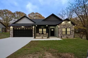 125 Bell Ave, Inman, SC 29349 - Photo 1