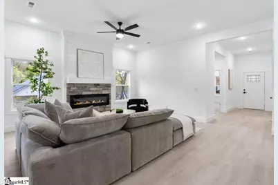 125 Bell Avenue, Inman, SC 29349 - Photo 6