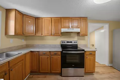 203 W Beattie Street, Liberty, SC 29657 - Photo 18