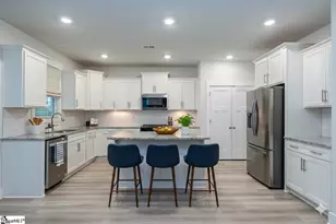 832 Redmill Ln, Duncan, SC 29334 - Photo 4