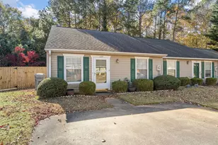 1129 Webber Way, Spartanburg, SC 29307 - Photo 2