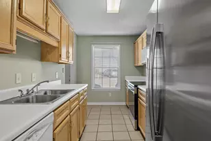 1129 Webber Way, Spartanburg, SC 29307 - Photo 6