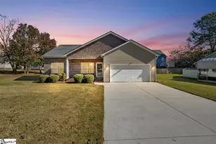 164 Amberwood Dr, Anderson, SC 29621 - Photo 1