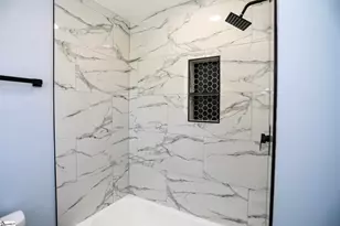 3204 Old Buncombe Rd, Greenville, SC 29609 - Photo 16