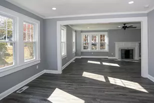 3204 Old Buncombe Rd, Greenville, SC 29609 - Photo 6