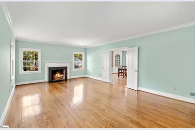 122 Lakecrest Drive, Greenville, SC 29609 - Photo 10