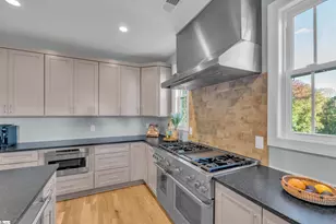 208 Mountain Edge Ct, Greenville, SC 29609 - Photo 10