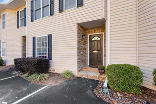 1124 E Lee Rd, Taylors, SC 29687 - Photo 2