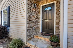 1124 E Lee Rd, Taylors, SC 29687 - Photo 2