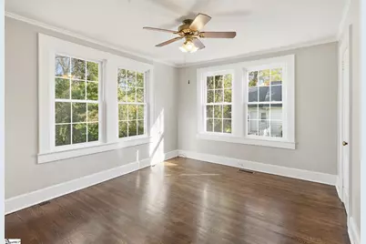 602 W Farley Avenue, Laurens, SC 29360 - Photo 14