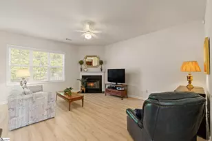 6 Castle Hall Ct, Simpsonville, SC 29681 - Photo 12