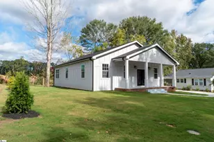 103 Perry Ave, Simpsonville, SC 29681 - Photo 1