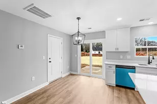 1861 Reid School Rd, Taylors, SC 29687 - Photo 10