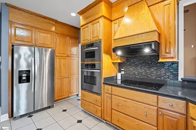 329 Shoreview Drive, Chesnee, SC 29323 - Photo 6