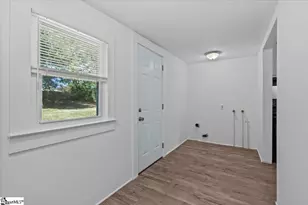 228 Grandview Dr, Spartanburg, SC 29303 - Photo 10