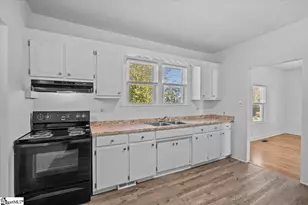 228 Grandview Dr, Spartanburg, SC 29303 - Photo 6