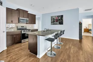 461 All Seasons Dr, Boiling Springs, SC 29316 - Photo 8