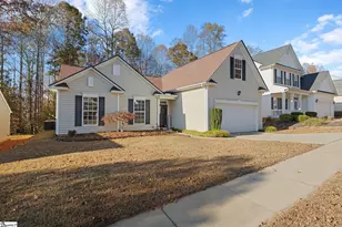 114 Seattle Slew Ln, Greenville, SC 29617 - Photo 2