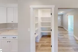 1168 W Rutledge Ave, Gaffney, SC 29341 - Photo 20