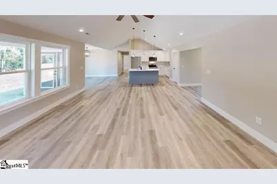 1168 W Rutledge Avenue, Gaffney, SC 29341 - Photo 8