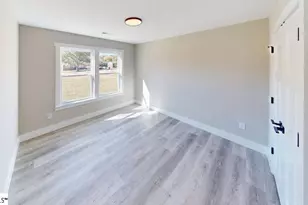 1168 W Rutledge Ave, Gaffney, SC 29341 - Photo 24