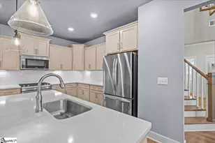 1536 Shallons Ct, Spartanburg, SC 29301 - Photo 10