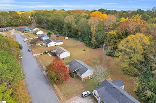 102 Pyle Ct, Spartanburg, SC 29306 - Photo 30