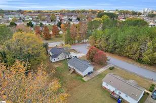 102 Pyle Ct, Spartanburg, SC 29306 - Photo 32