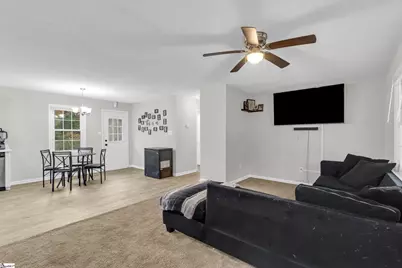 102 Pyle Court, Spartanburg, SC 29306 - Photo 4