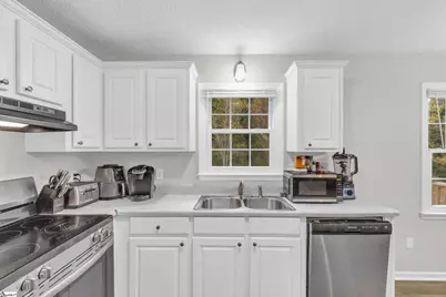 102 Pyle Court, Spartanburg, SC 29306 - Photo 10