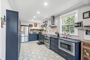 513 Summit Dr, Greenville, SC 29609 - Photo 8