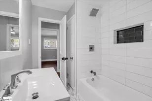 29 Lynhurst Dr, Greenville, SC 29611 - Photo 18