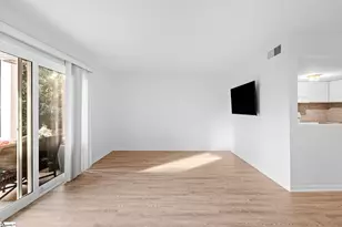 925 Cleveland St, Greenville, SC 29601 - Photo 14