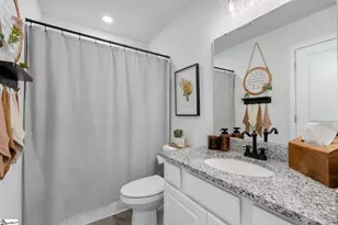 606 Whittier St, Greenville, SC 29605 - Photo 18